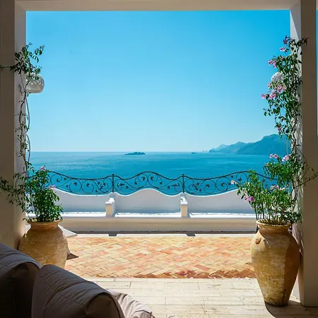 Villa Santa Chiara Positano Suites-3