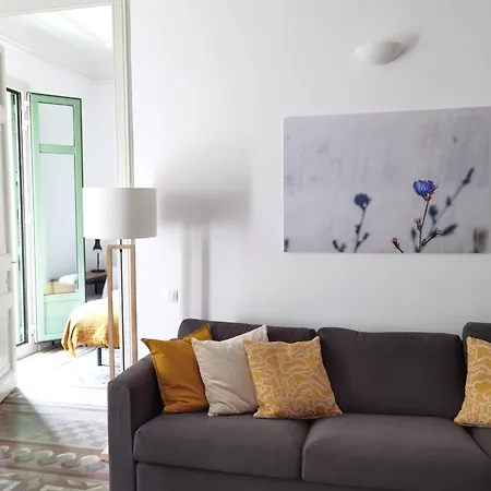 Casa Luxe Suites Barcelona-2