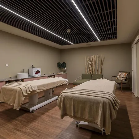 Cenica Porto Hotel, Curio Collection By Hilton-2