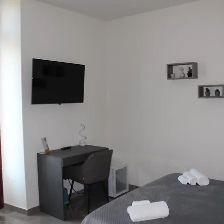 Nova Suite-3