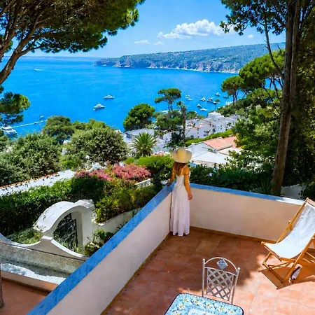 Casa Schiattarella Capri-3