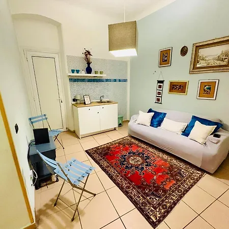 Room Mercedes-3
