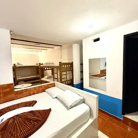 Hotel Sol y Luna 1-3