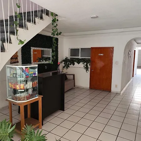 Hostal Menavi-3