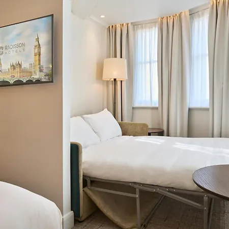 Radisson Blu Hotel, London Tottenham Court Road-3