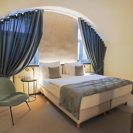 Boutique Hotel Bookquet-2
