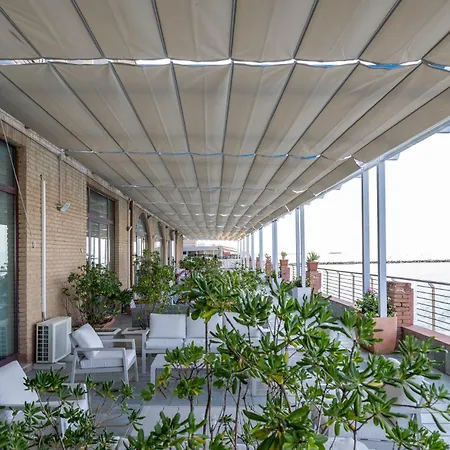 Hotel Centro Congressi Polo Nautico-3