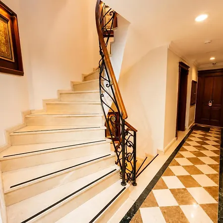 Glk Premier Regency Suites & Spa-3