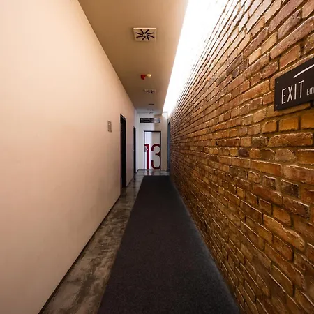 Czech Inn-3