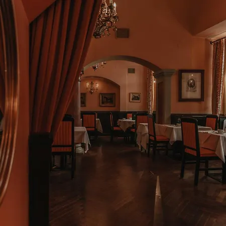 Hotel Koenig Von Ungarn-3