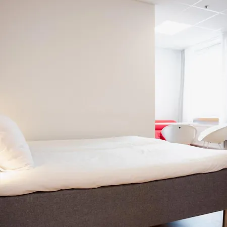 Omena Hotel Helsinki Loennrotinkatu-2