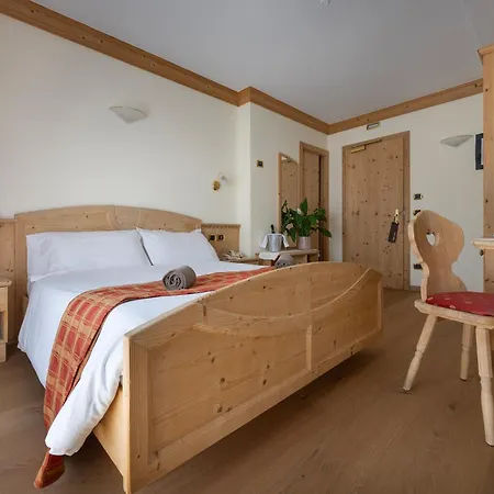 Hotel Cristallo-2