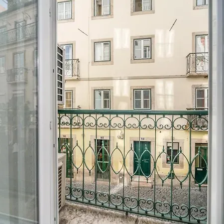 Bairro House Lisbon Charming Suites-3
