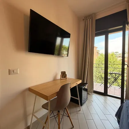 Walk Rooms-3