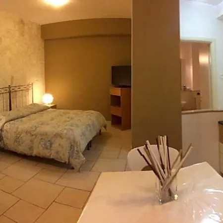 Bed And Breakfast Top Class-2