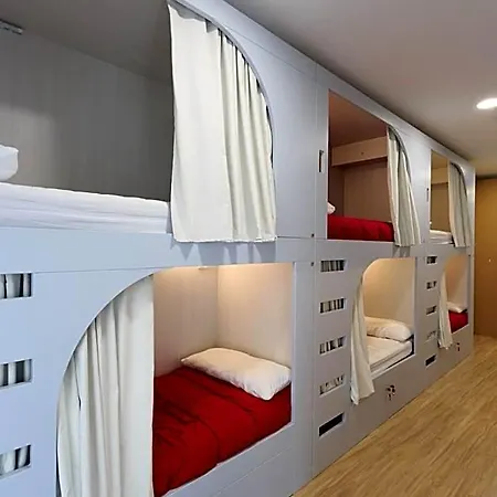 Albergue de Pamplona-Iruñako-2