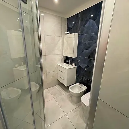 Bnb Apartment Ferrara-3