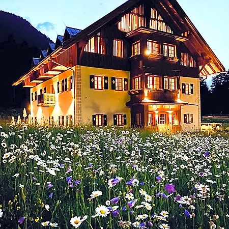 Natura Boutique Chalet Wellness Spa-2
