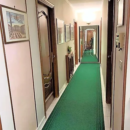 Hotel Elena-2
