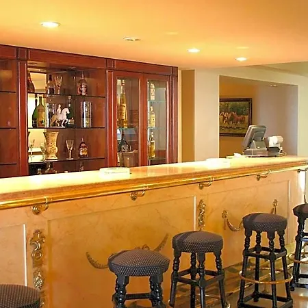 Hermitage Hotel-2