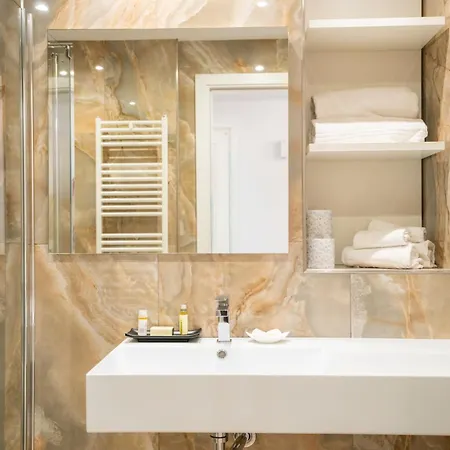 Harmony Tropea Rooms & Suites-3