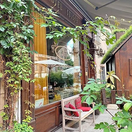 Hotel Suisse-3