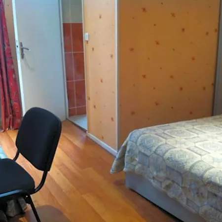 Hotel Des Arts-2