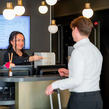 Ibis Styles Paris 15 Lecourbe-2
