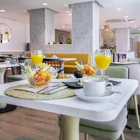 Hotel Malaga Alameda Centro, Affiliated By Melia-2