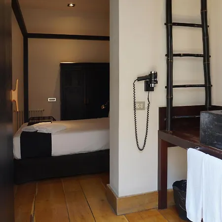 Hotel Market-3