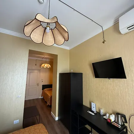 Hotel Montreal-2