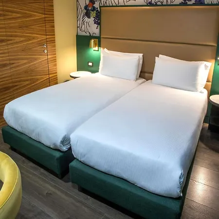 Mercure Roma Centro Saint John-2