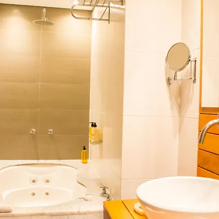 Mine Hotel-2