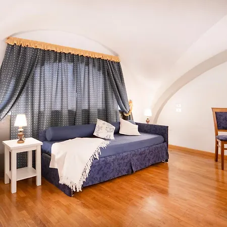 Residencia La Contessina-2