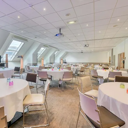 Novotel Paris Centre Bercy-3