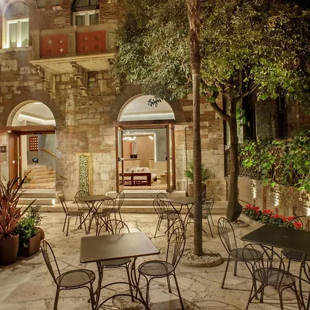 Rosetta Hotel Perugia Tapestry Collection By Hilton-3