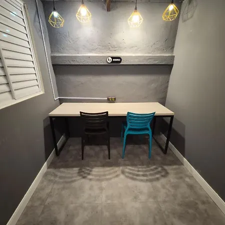 Vila Rock Hostel - Secure Neighborhood, Near Metro, Nubank Allianz Parque, Vila Madalena, Av Paulista, easy access to Morumbis&Autódromo Interlagos-3