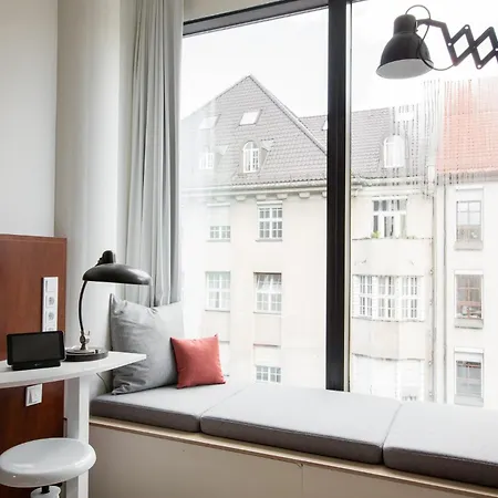 Ruby Lilly Hotel Munich By Ihg-2