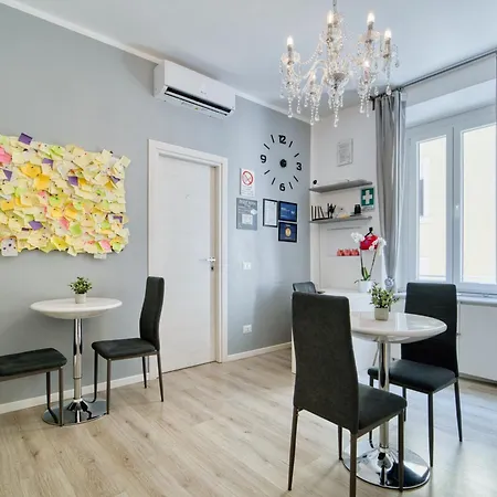 Inside Roma Rooms By Dot Suites-3