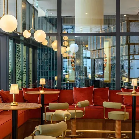 Pullman Budapest-2