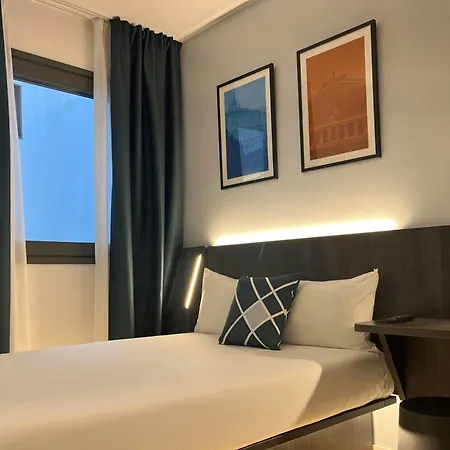 Four Points Flex By Sheraton Madrid Atocha-3