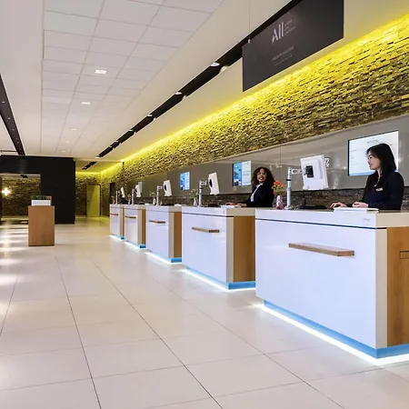 Novotel Amsterdam City-3