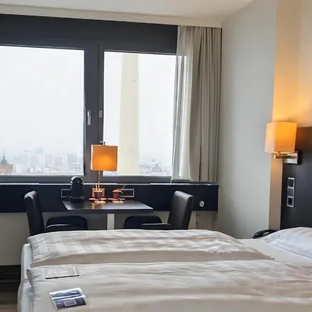 Park Inn By Radisson Berlin Alexanderplatz-2
