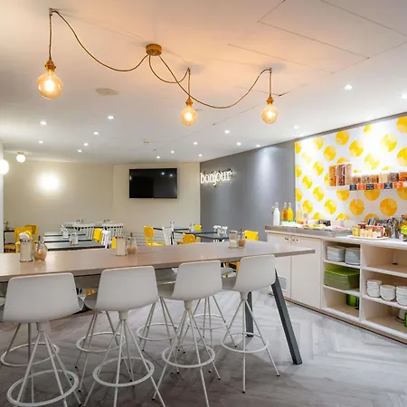 Ibis Styles Paris 15 Lecourbe-3