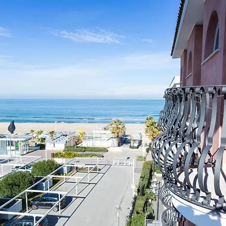 Hotel Trevi Riccione-3