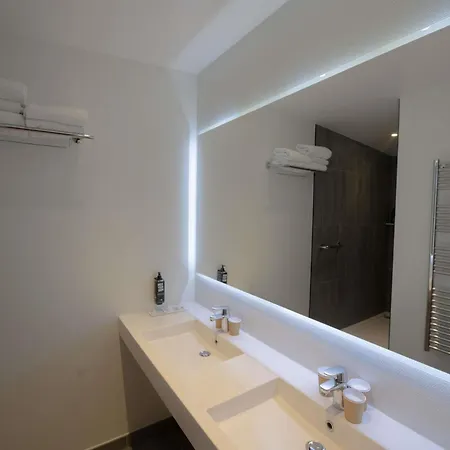 Ibis Paris Canal Saint Martin-3
