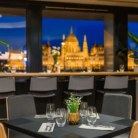 Novotel Budapest Danube-3