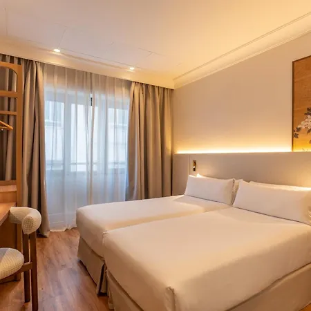 Petit Palace Cliper-Gran Via-3