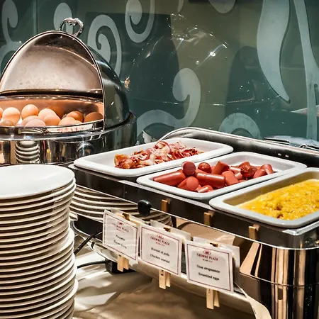Crowne Plaza Milan City By Ihg-3