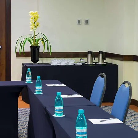 Radisson Hotel Curitiba-2